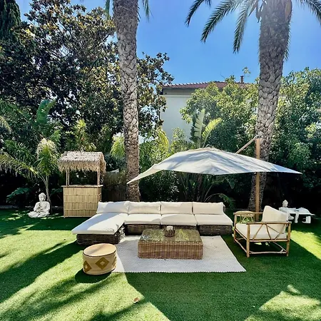 Spacious Quiet Comfortable - Independant - 150m From Famous - Plenty Car Park * Les Lecques